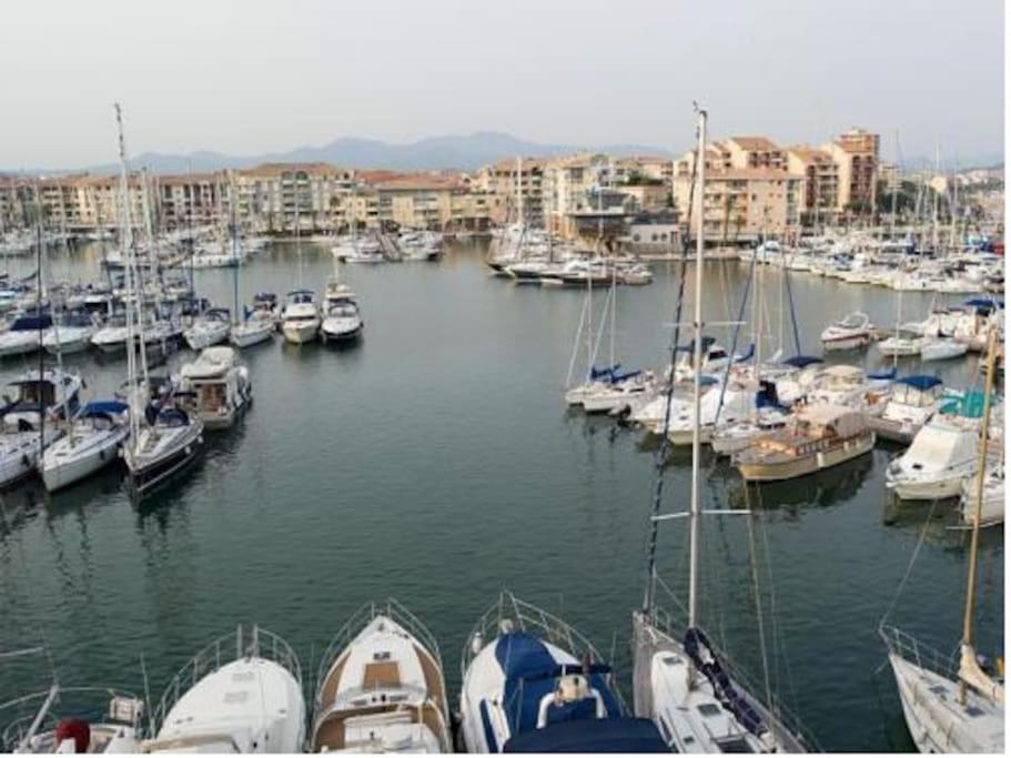 Port Frejus Cap Hermes Vue Mer Et Port Pieds Dans L'Eau Piscine Pkg Exteriér fotografie
