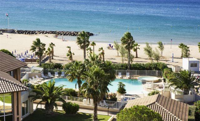 Port Frejus Cap Hermes Vue Mer Et Port Pieds Dans L'Eau Piscine Pkg Exteriér fotografie